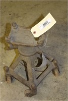 Jack Stand-Single on Castors-Antique