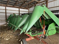 John Deere 893 8-row  Poly Corn Head