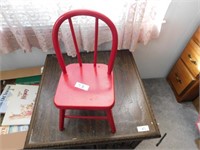 CHILDS BENTWOOD CHAIR