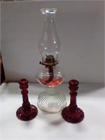 2 candle sticks & lamp