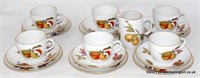 Royal Worcester Fine Porcelain Evesham Tea Set