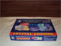 Smithsonian Crystal Growing Kit - NEW