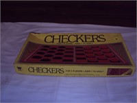 Vintage 1981 Checkers Set