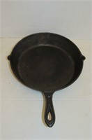 Cast Iron Skillet w/Fire Ring