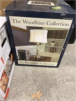 The woodbine collection lamp