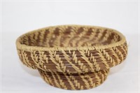 Vintage Pine Straw "Hat Basket" Coushatta?
