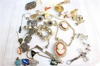 Vtg Lot of Costume Jewelry - Brooches, Cameo, etc