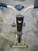 Canadian Tire Supercycle exercise bike