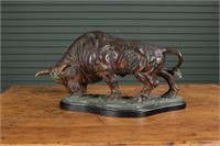 Good Bronze Sculpture of a Bull