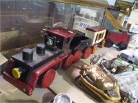 4 PC WOODEN TRAIN 6' TOTAL LENGTH