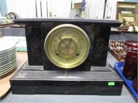 BLACK MARBLE MANTLE CLOCK