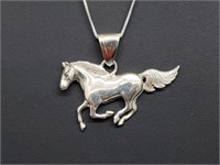 .925 Sterling Silver Horse Pendant & Chain