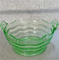 GREEN DEPRESSION GLASS BOWL TEXTURED W/ HANDLES