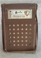 ARVIN TRANSISTOR RADIO W/ LEATHER CASE