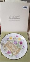 FLORAL HEIRLOOMS COLLECTOR PLATE