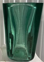 HEAVY GLASS SQUARE VASE