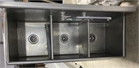 STAINLESS STEEL 3 COMPARTMENT COMMERCIAL  SINK