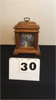 Westminster battery mantle clock
