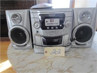 Magnavox stereo & CD player