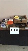 Lot of trivets and kitchen wares