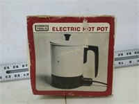 Cooks Tools Electric Hot Pot (NIB)
