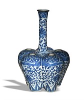Chinese Blue & White Tulip Export Vase, 19th C#