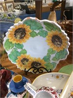 Sunflower pottery plate