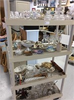 Rack of miscellaneous glassware