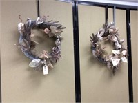 Pair of silver and gold wreaths