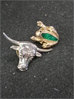 Bullhead and frog pendant