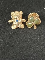 Teddy bear and clover pendant