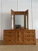 Lenoir House Broyhill Furniture Dresser W/ Mirror