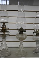 BANNER OIL HART LAMP WITH SHADE 19"