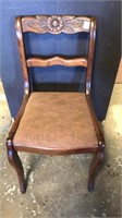Rosewood chair : Duncan Phyfe Style