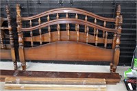 ANTIQUE DOUBLE SPOOL BED FRAME WITH RAILS