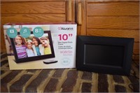 (2) Digital Photo Picture Frames - 1 NEW