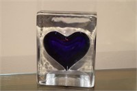 Kosta Boda Sweden art glass purple heart paperweig