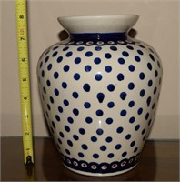 Boleslawiec Poland pottery vase 8" mint