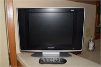 Sylvania LCD TV/DVD player combo LD155SC8