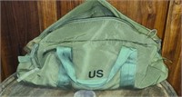 Vintage US military bag with miscellaneous