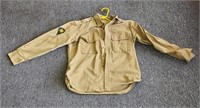 Vintage tan button up military soldiers shirt