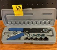 Spec tools squeeze wrench set