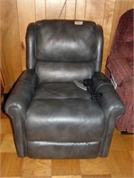Southern Motion Leather Lift Chair