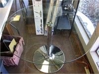 39" Round Glass Dining Table