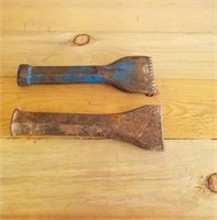 2 Metal Tools