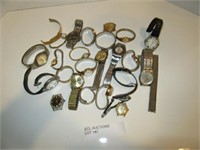 LOT OF VINTAGE WATCHES, AS IS