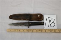 KNIFE AND CASE