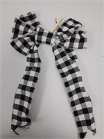 New 6 Plaid decorative bows, 12 inches in length