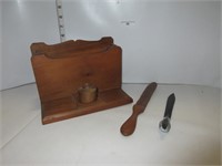 INK WELL LETTER HOLDER; LETTER OPENERS