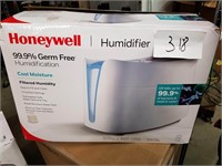 Honeywell Cool Moisture Germ-Free Humidifier White